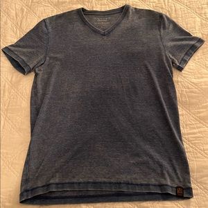 Mens lucky brand v neck shirt size M